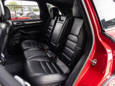2018 Porsche Cayenne Cayenne GTS