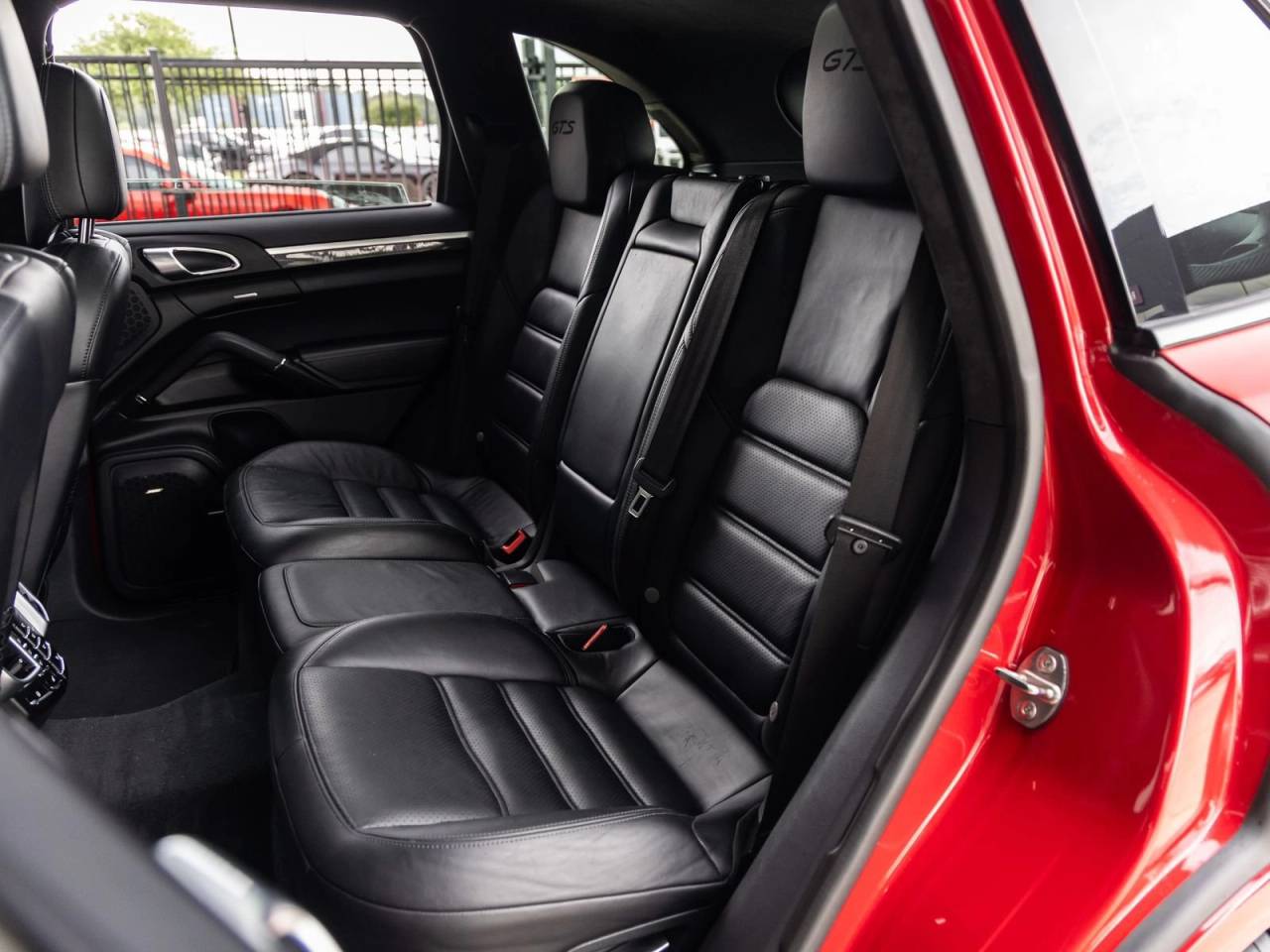 2018 Porsche Cayenne Cayenne GTS