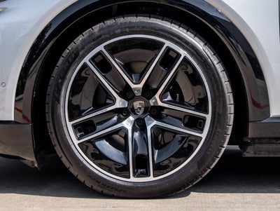 2026 Porsche Cayenne Cayenne Turbo Electric