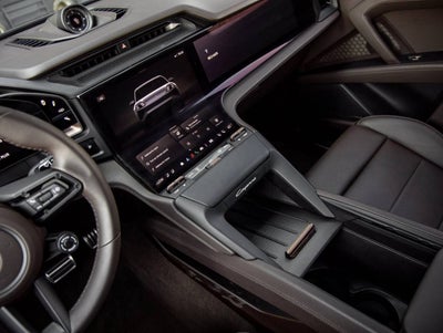 2026 Porsche Cayenne Cayenne Turbo Electric