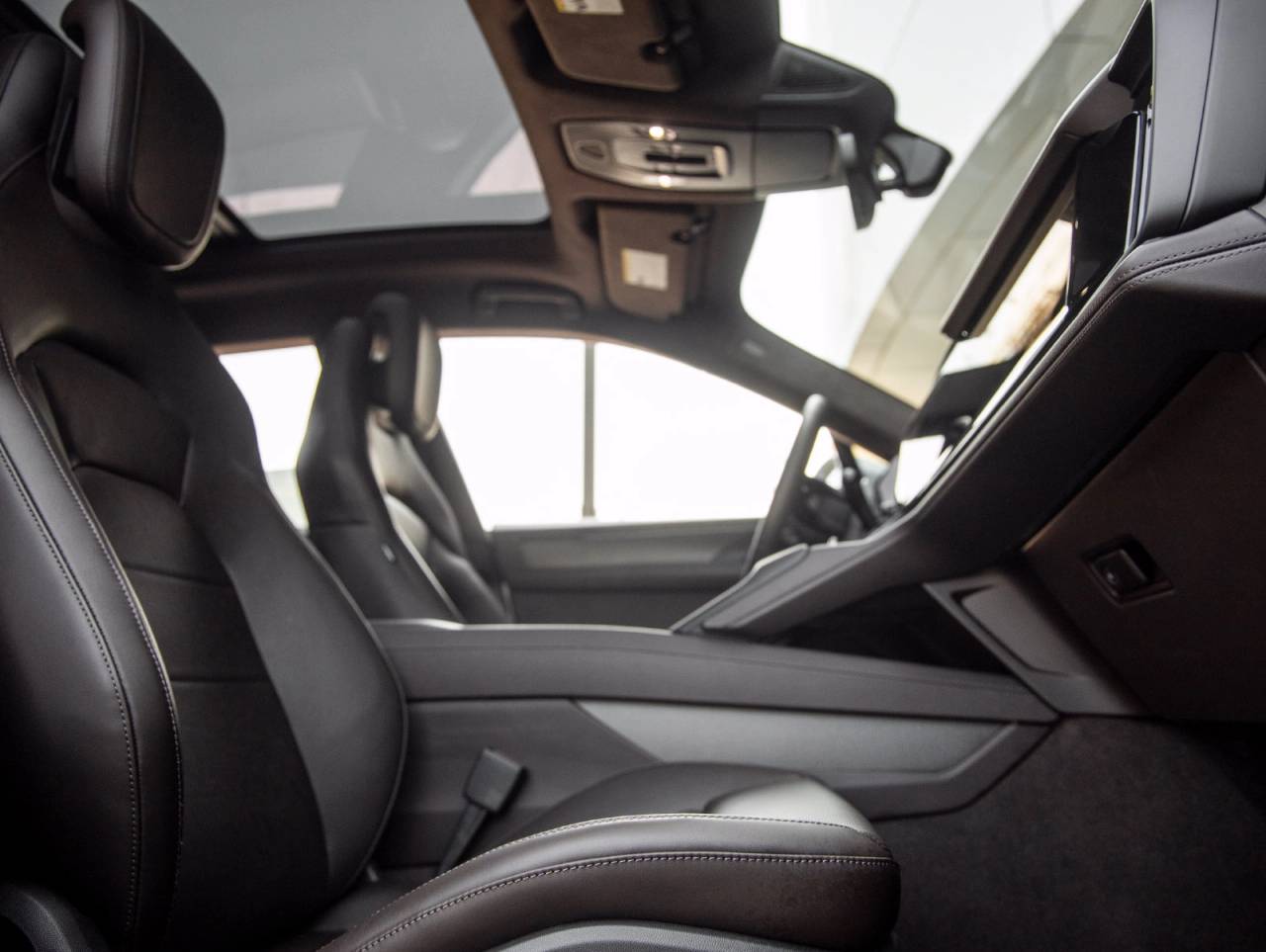 2026 Porsche Cayenne Cayenne Turbo Electric