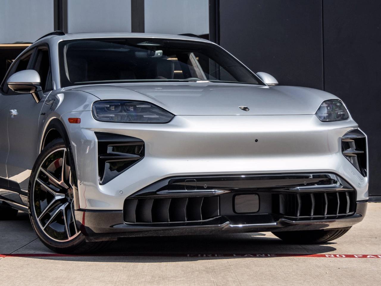 2026 Porsche Cayenne Cayenne Turbo Electric