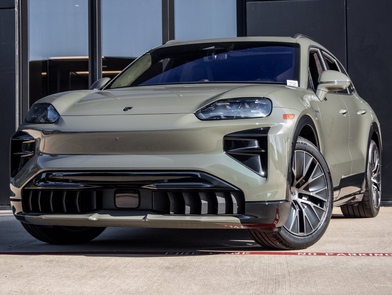 2026 Porsche Cayenne Cayenne Turbo Electric