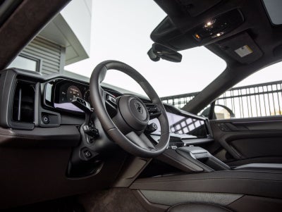 2026 Porsche Cayenne Cayenne Turbo Electric