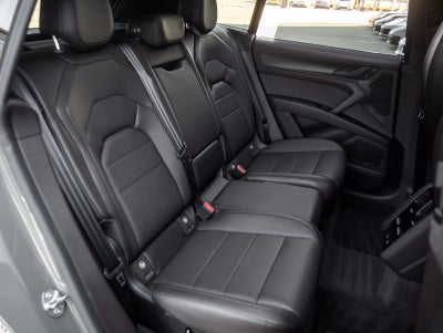 2026 Porsche Cayenne Cayenne Turbo Electric