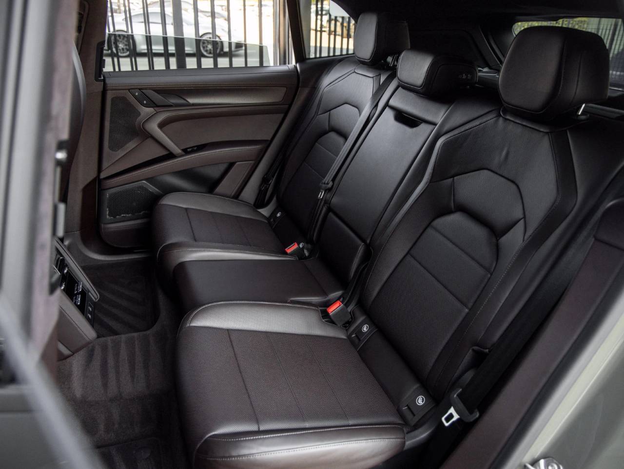 2026 Porsche Cayenne Cayenne Turbo Electric