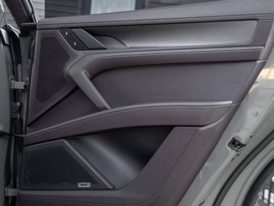 2026 Porsche Cayenne Cayenne Turbo Electric