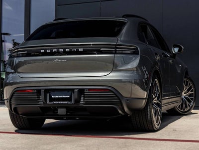 2026 Porsche Macan Macan Electric