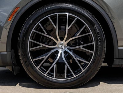 2026 Porsche Macan Macan Electric