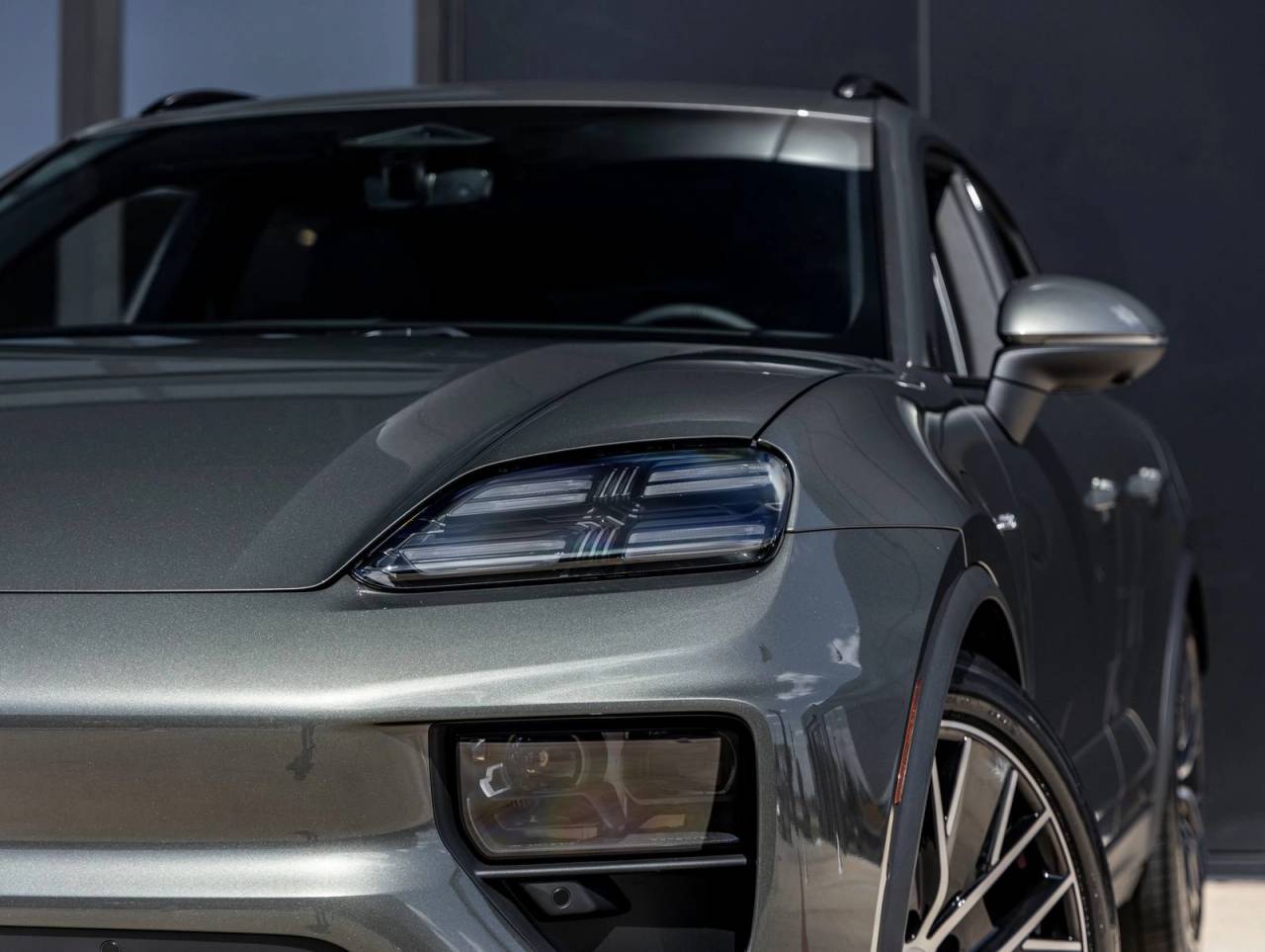 2026 Porsche Macan Macan Electric