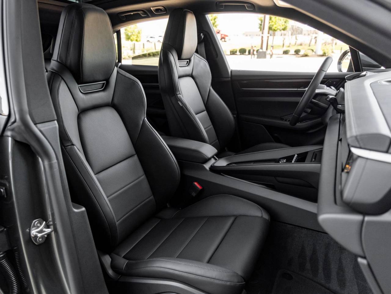 2026 Porsche Macan Macan Electric