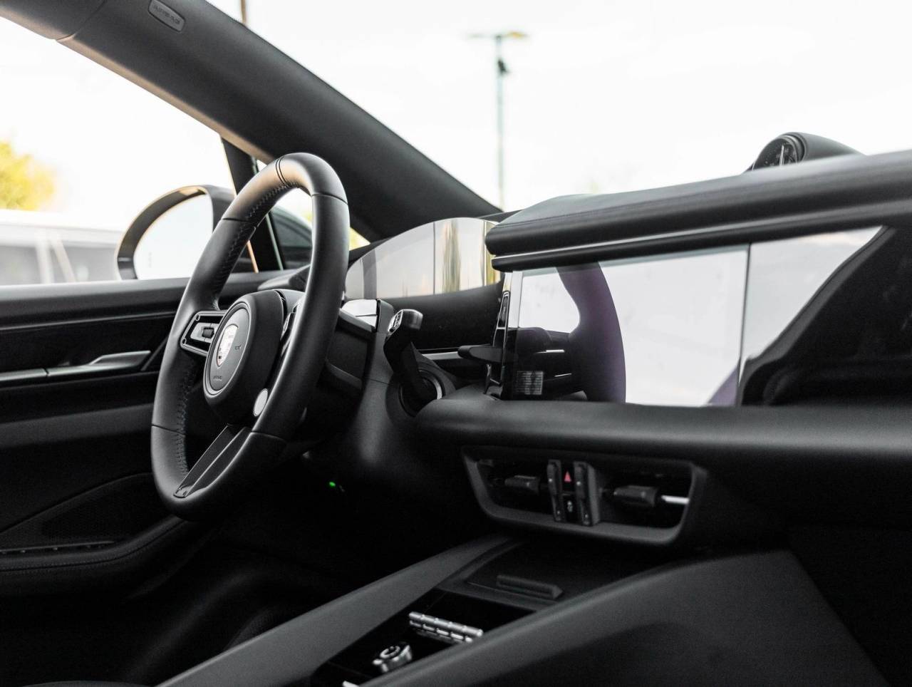 2026 Porsche Macan Macan Electric