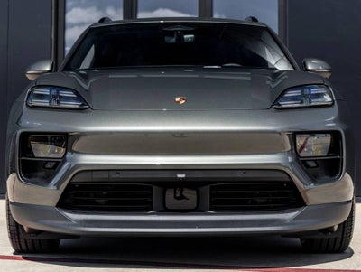 2026 Porsche Macan Macan Electric