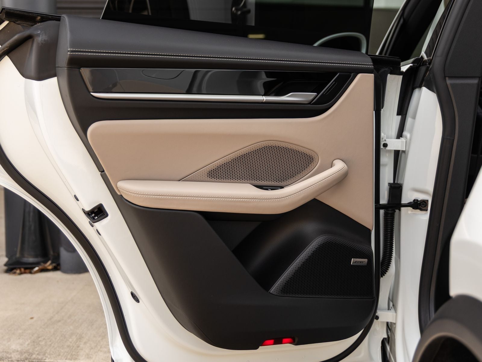 2025 Porsche Macan Electric Macan Electric