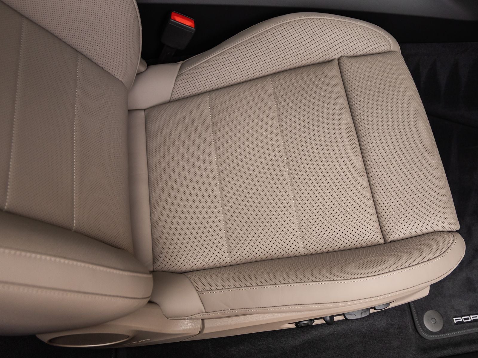 2025 Porsche Macan Electric Macan Electric