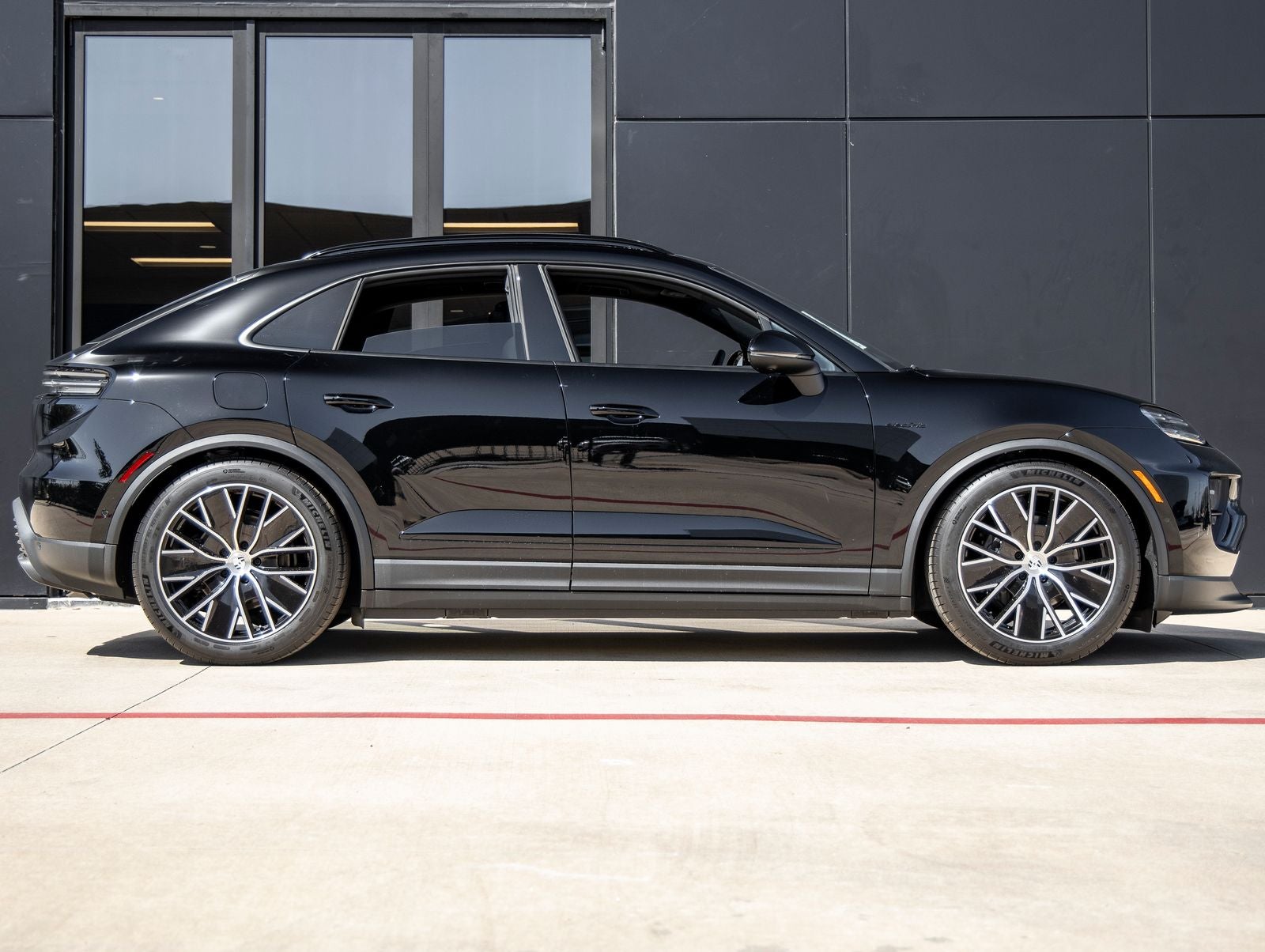 2025 Porsche Macan Electric Macan Electric