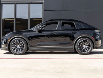 2025 Porsche Macan Electric Macan Electric