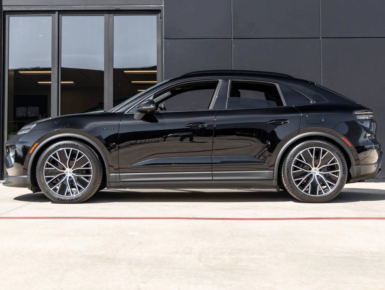 2025 Porsche Macan Electric Macan Electric