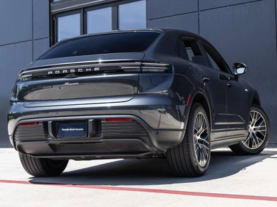 2025 Porsche Macan Electric