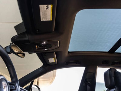 2025 Porsche Macan Electric