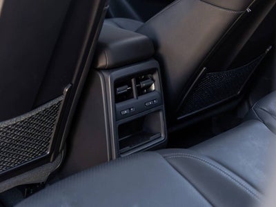 2025 Porsche Macan Electric