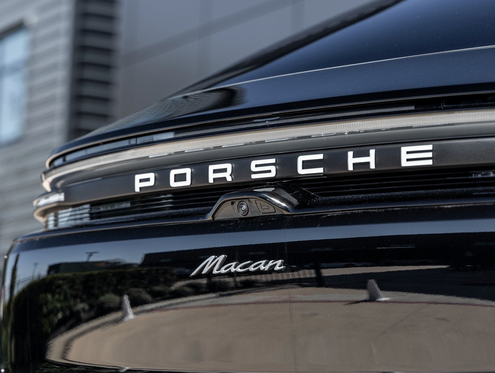 2025 Porsche Macan Electric Macan Electric
