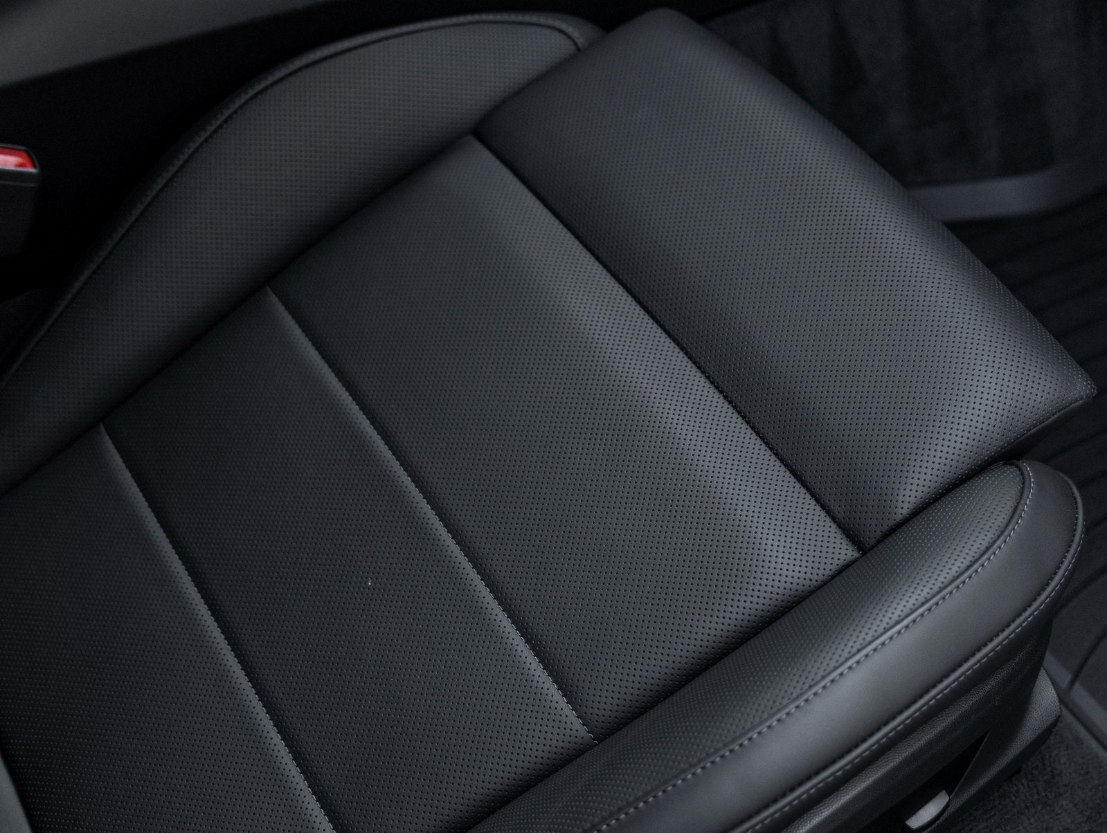 2025 Porsche Macan Electric Macan Electric