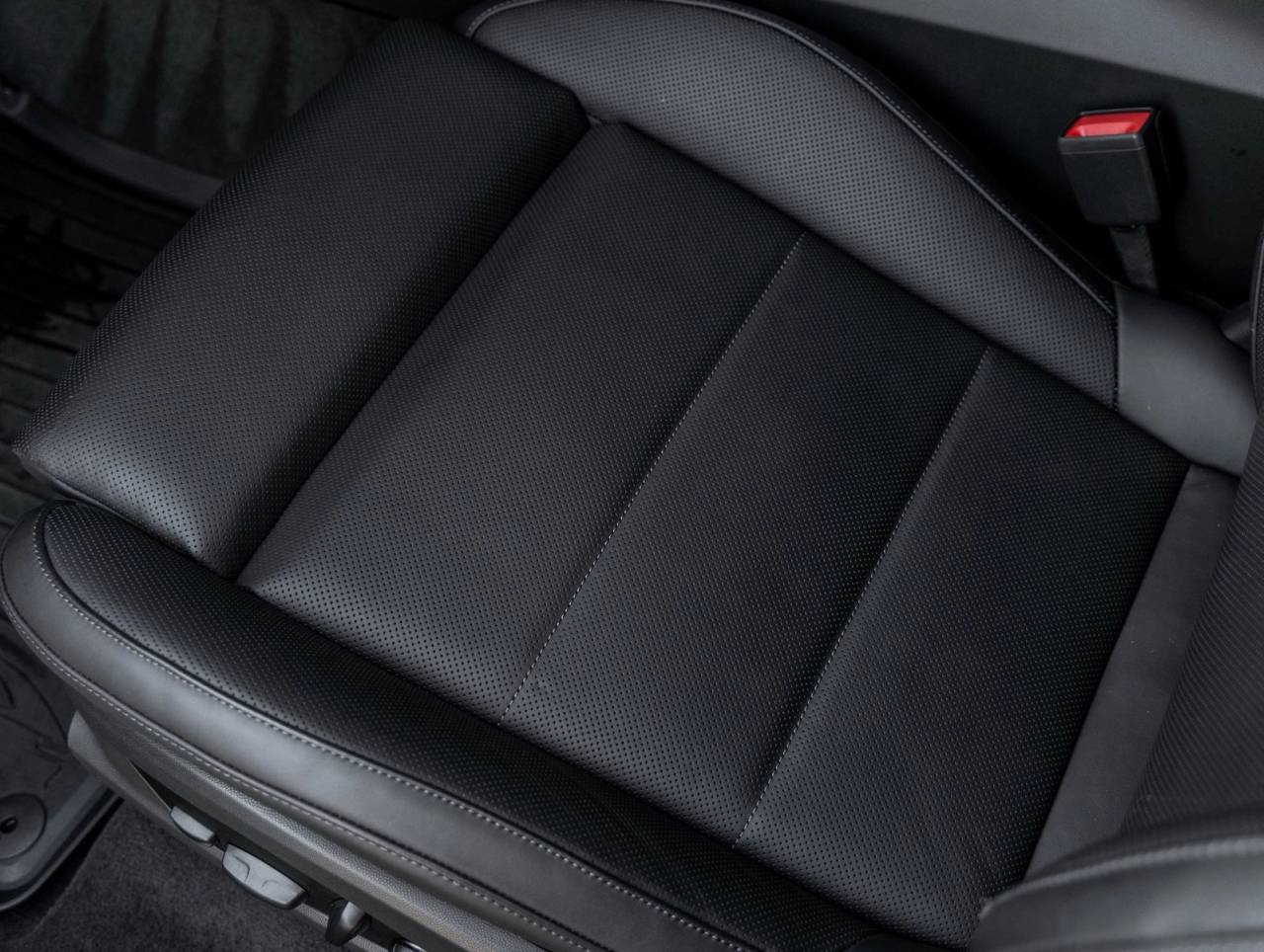 2025 Porsche Macan Electric Macan Electric