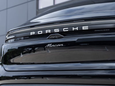 2025 Porsche Macan Macan Electric