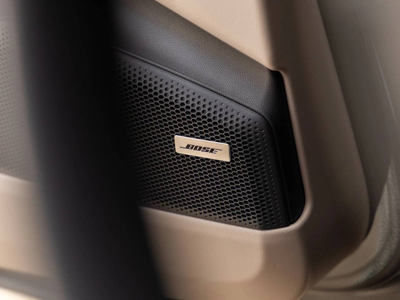 2025 Porsche Macan Macan Electric