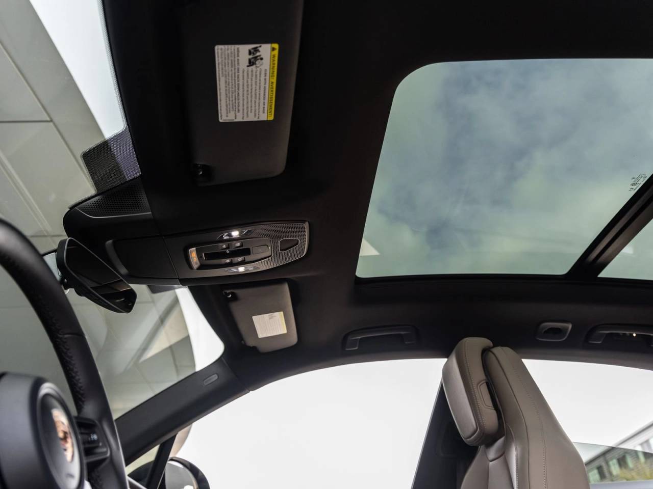 2025 Porsche Macan Macan Electric