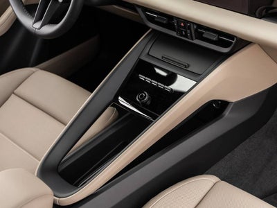 2025 Porsche Macan Macan Electric