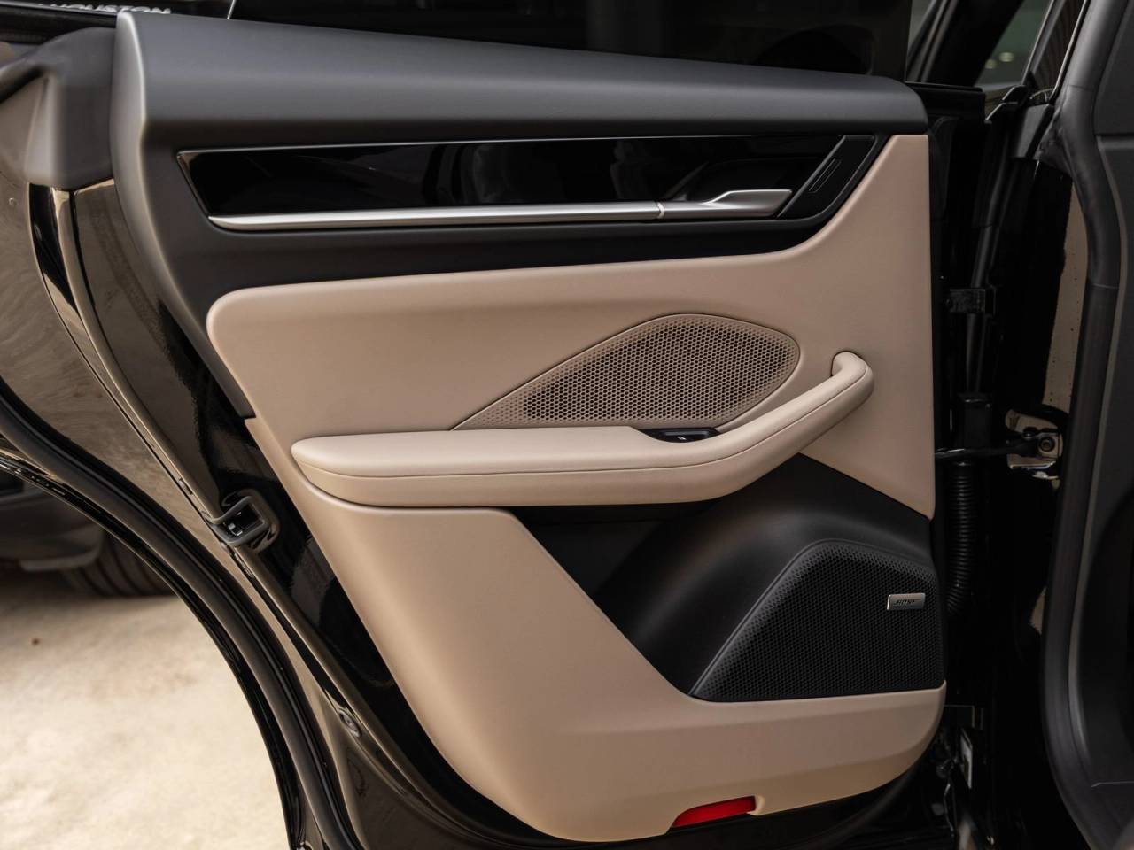 2025 Porsche Macan Macan Electric