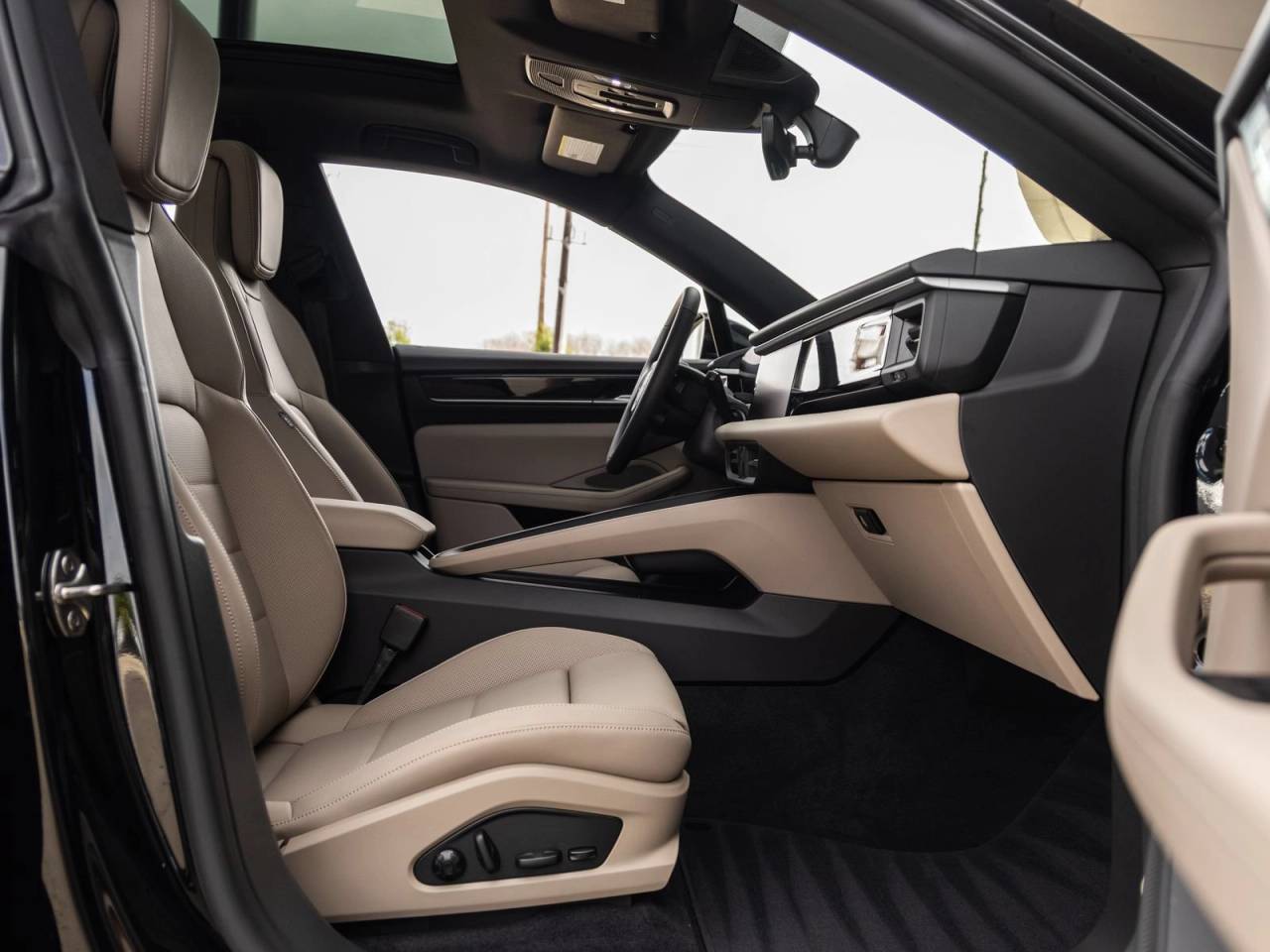 2025 Porsche Macan Macan Electric