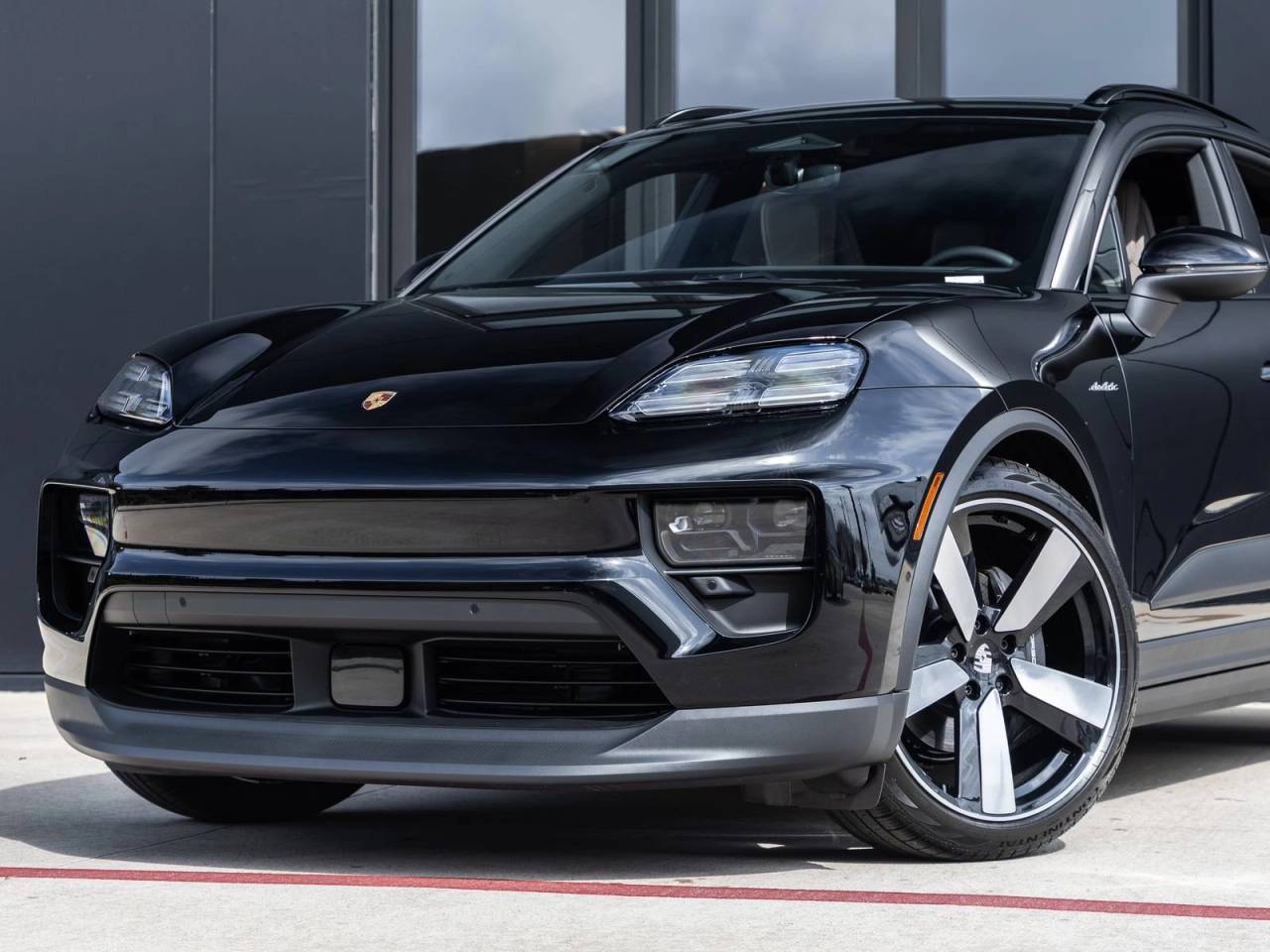 2025 Porsche Macan Macan Electric