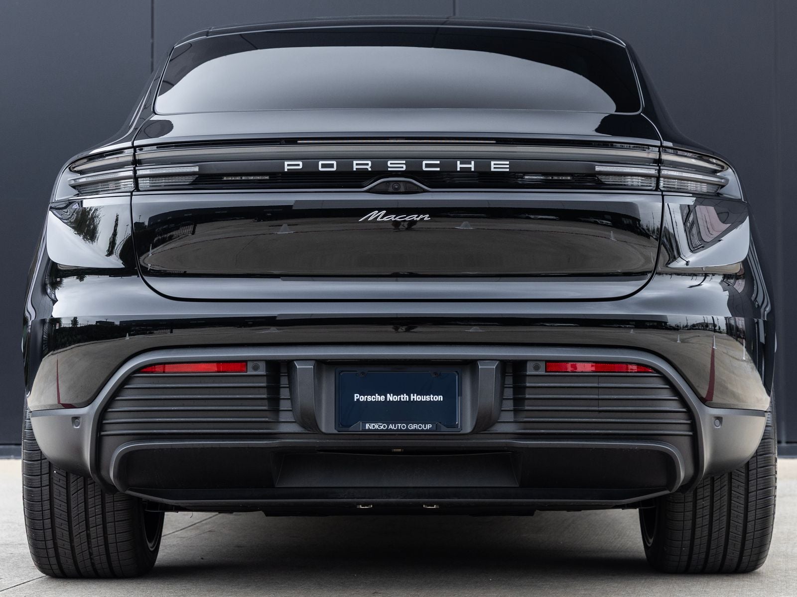 2025 Porsche Macan Macan Electric