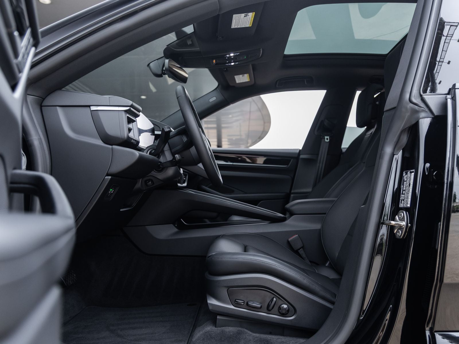 2025 Porsche Macan Macan Electric