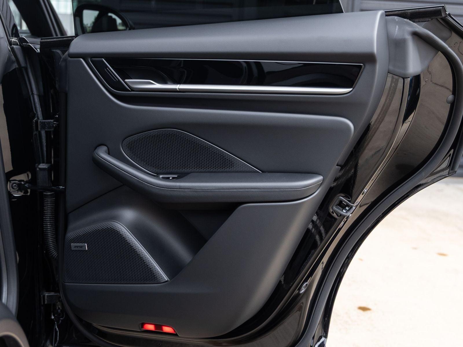 2025 Porsche Macan Macan Electric