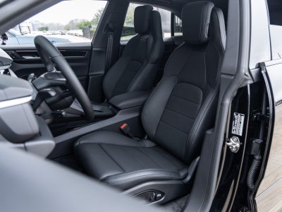 2025 Porsche Macan Macan Electric