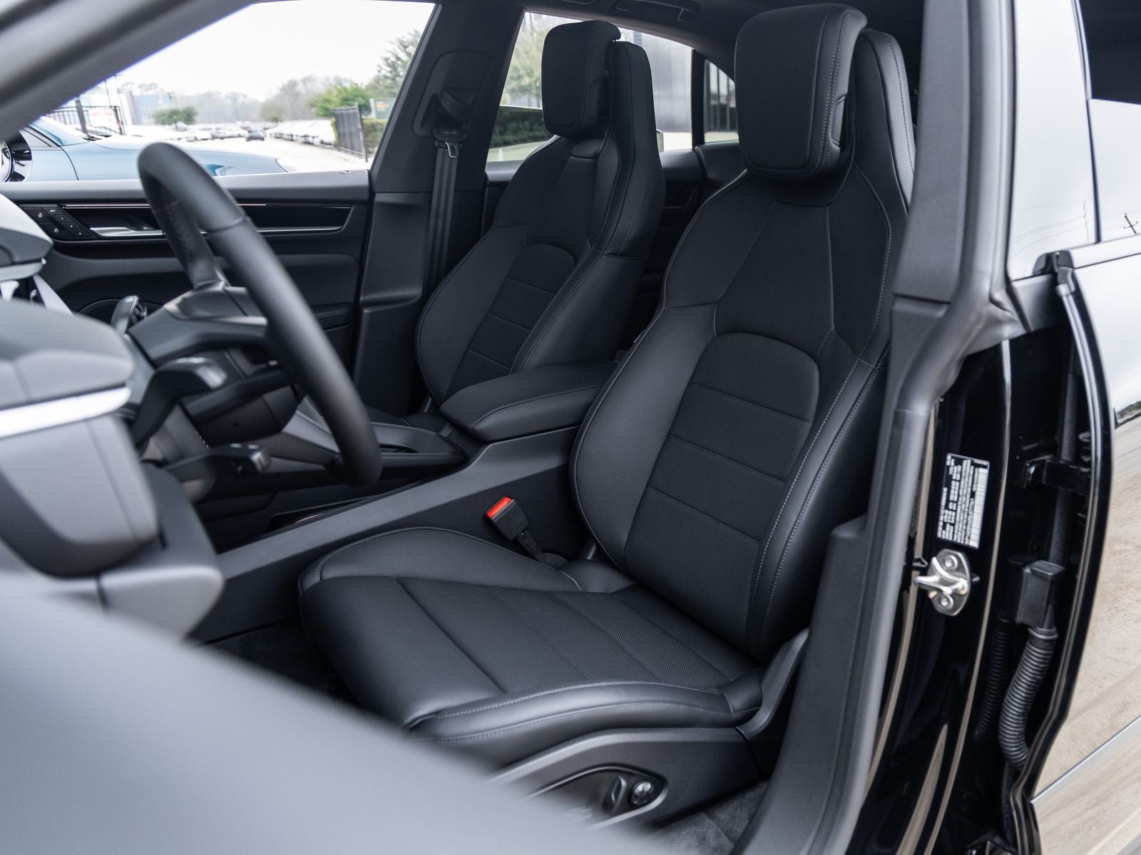2025 Porsche Macan Macan Electric