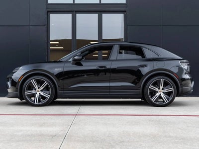 2025 Porsche Macan Macan Electric