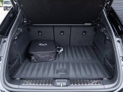 2025 Porsche Macan Macan Electric