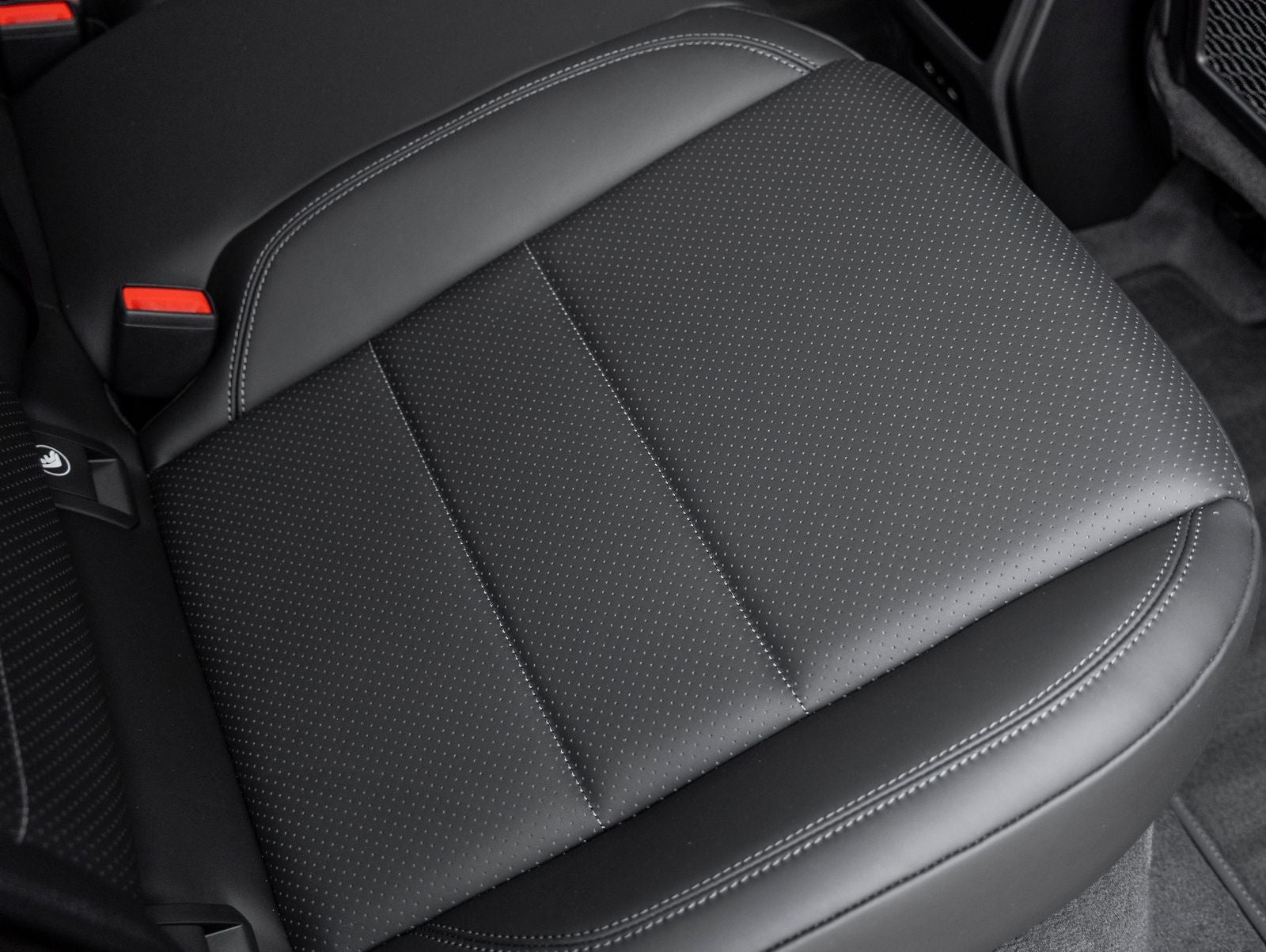 2025 Porsche Macan Electric Macan Electric