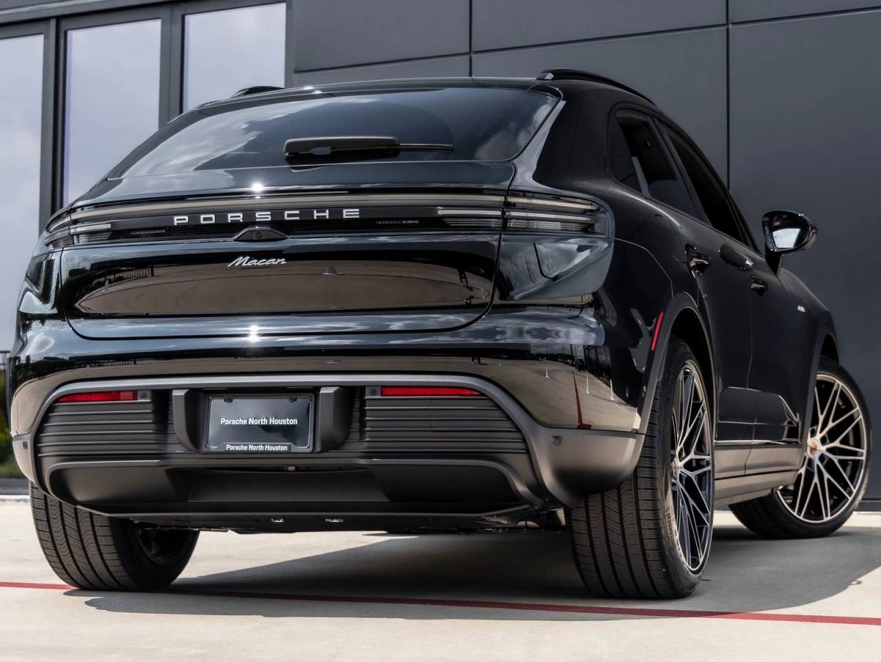 2025 Porsche Macan Electric Macan Electric