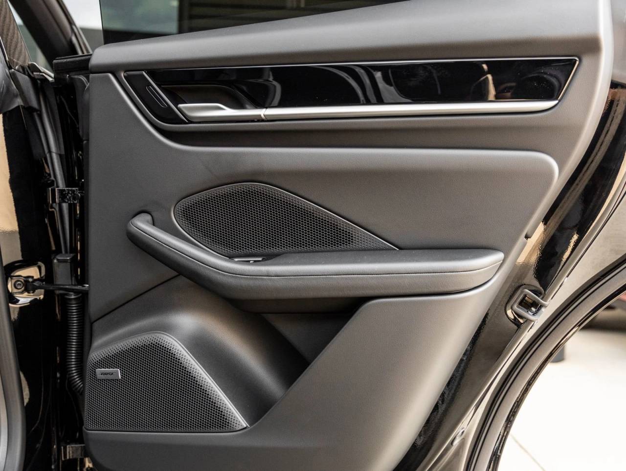 2025 Porsche Macan Electric Macan Electric