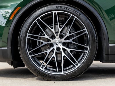 2025 Porsche Macan Electric