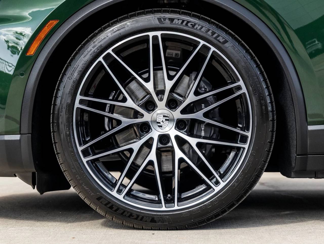 2025 Porsche Macan Electric