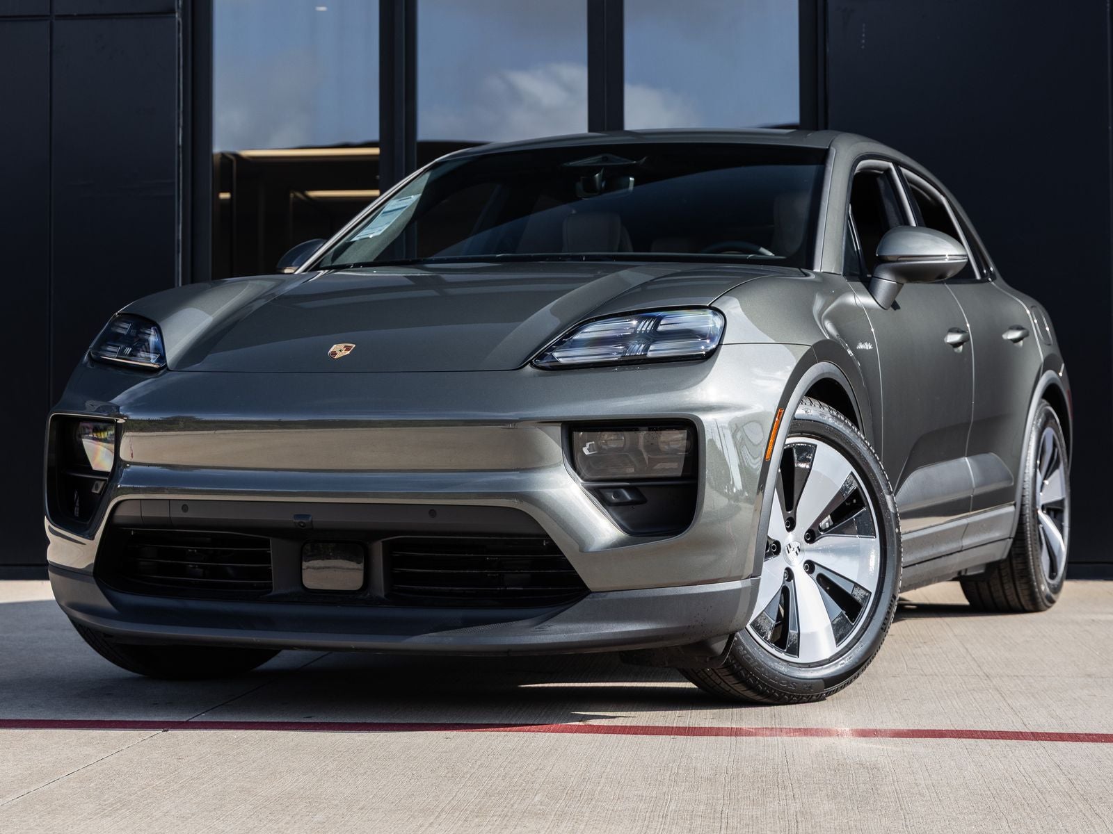2025 Porsche Macan Electric Macan Electric