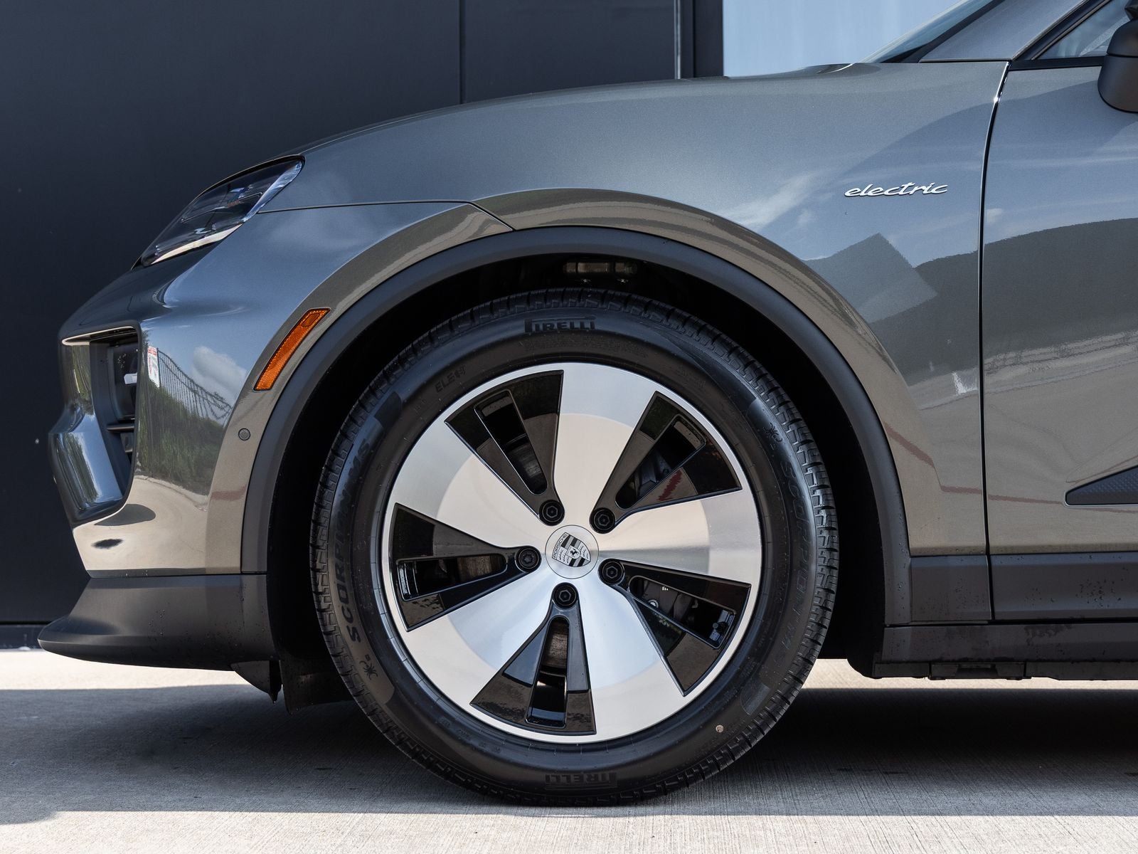 2025 Porsche Macan Electric Macan Electric