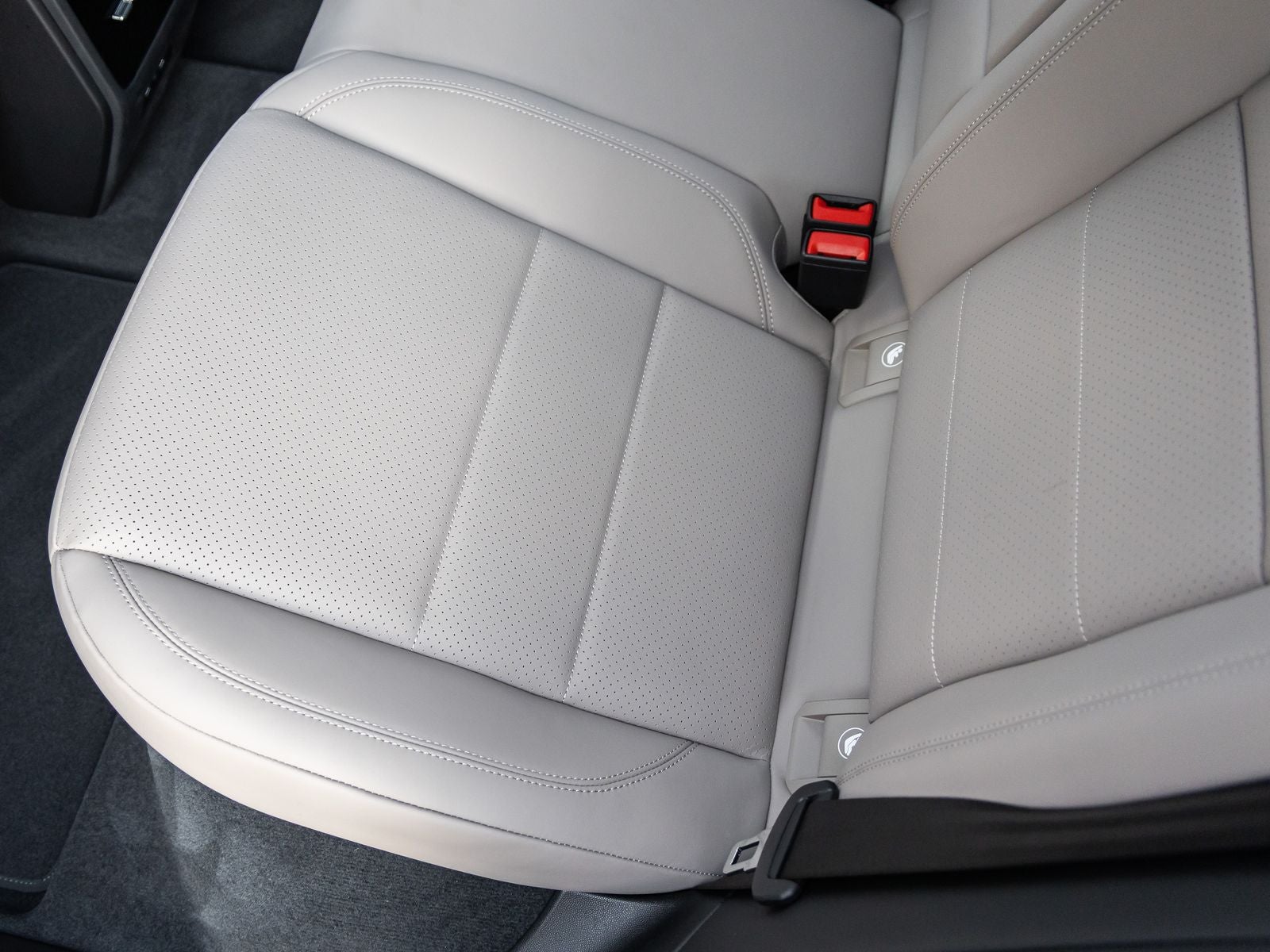 2025 Porsche Macan Electric Macan Electric